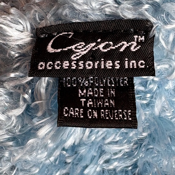 Cejon accessories Inc soft fuzzy scarf blue - Picture 8 of 9